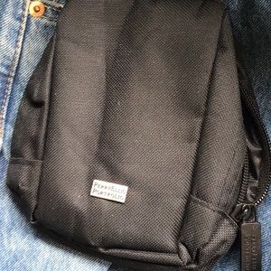 Perry Ellis pouch